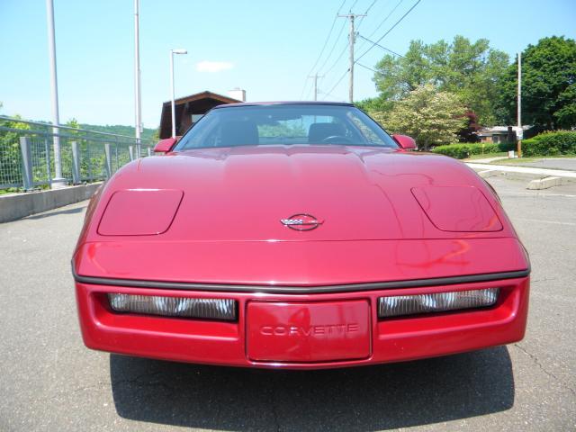 Chevrolet Corvette 1990 photo 3