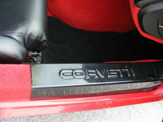 Chevrolet Corvette 1990 photo 9