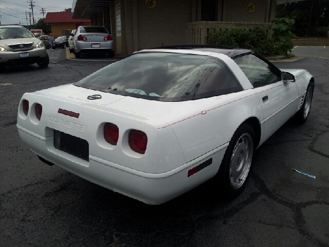 Chevrolet Corvette 1992 photo 0