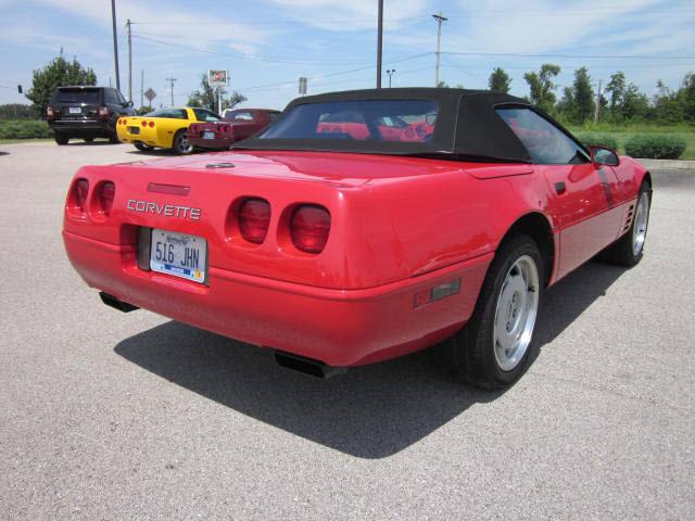 Chevrolet Corvette 1992 photo 4