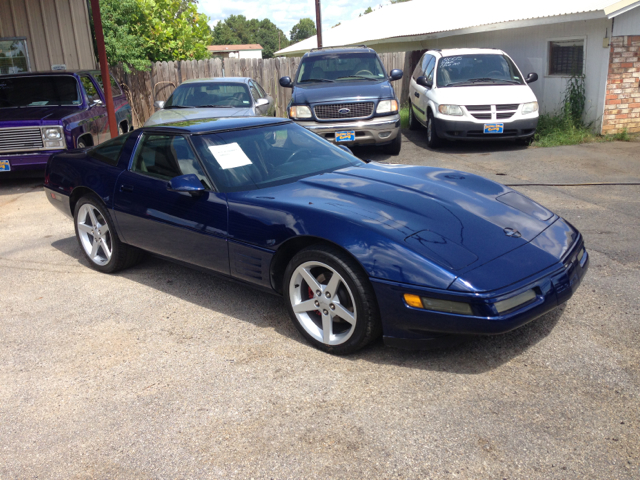 Chevrolet Corvette 1993 photo 1