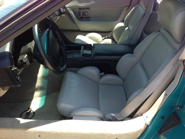 Chevrolet Corvette 1993 photo 2