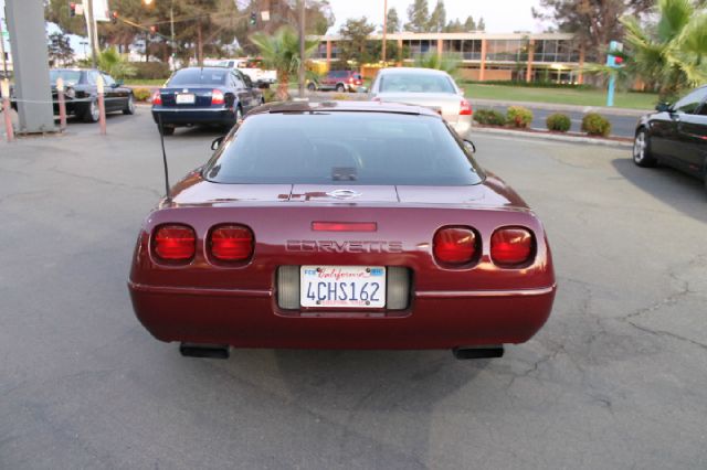 Chevrolet Corvette 1993 photo 1