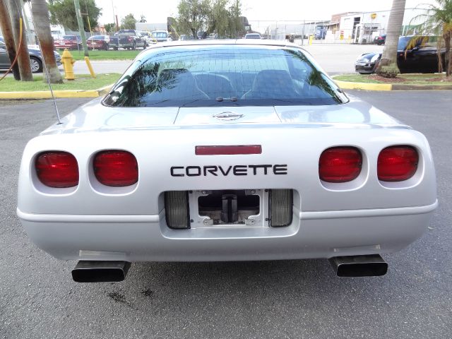 Chevrolet Corvette 1996 photo 2
