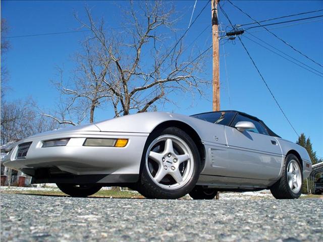 Chevrolet Corvette Base Convertible