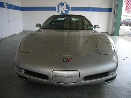 Chevrolet Corvette 1998 photo 1