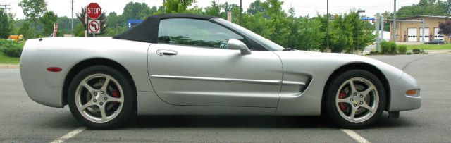 Chevrolet Corvette 1998 photo 1