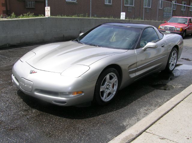 Chevrolet Corvette 1999 photo 2