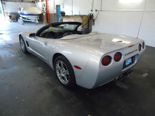 Chevrolet Corvette 1999 photo 4