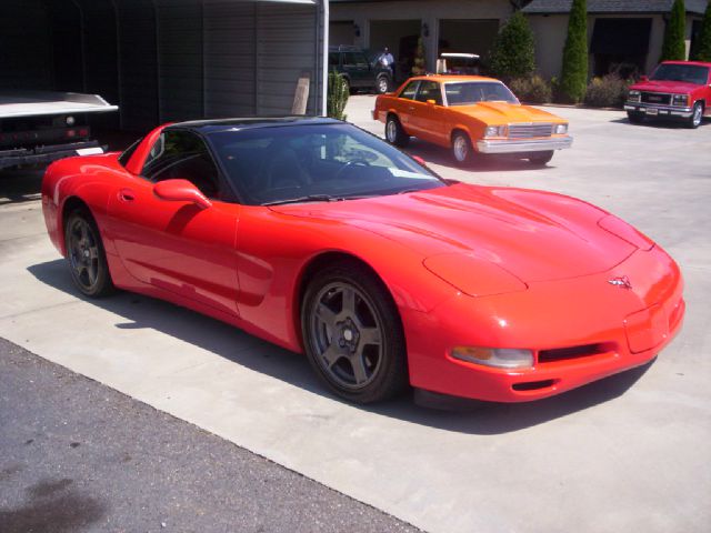 Chevrolet Corvette 1999 photo 4