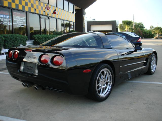 Chevrolet Corvette 1999 photo 18