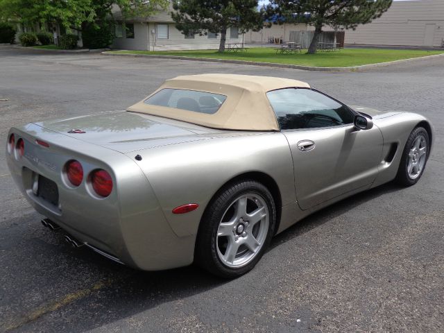 Chevrolet Corvette 1999 photo 2