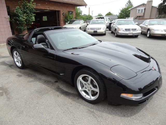 Chevrolet Corvette 2000 photo 20