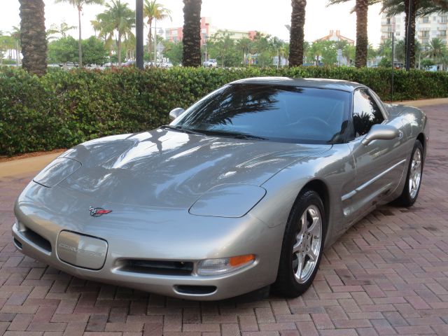 Chevrolet Corvette 4dr 2.5L Turbo W/sunroof/3rd Row AWD SUV Coupe