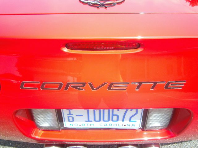 Chevrolet Corvette 2001 photo 19