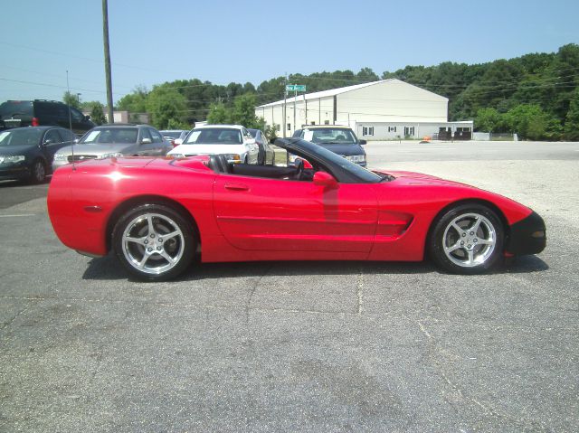 Chevrolet Corvette 2001 photo 8