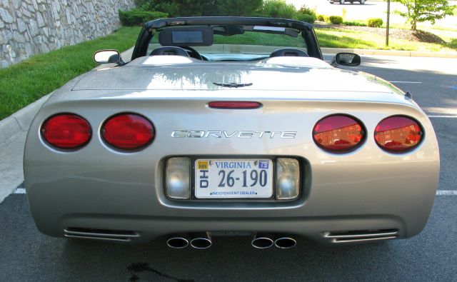 Chevrolet Corvette 2001 photo 20