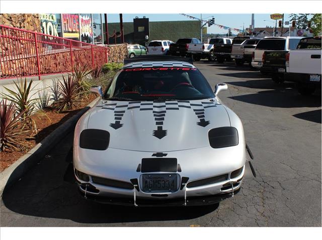 Chevrolet Corvette 138 WB SRW Coupe