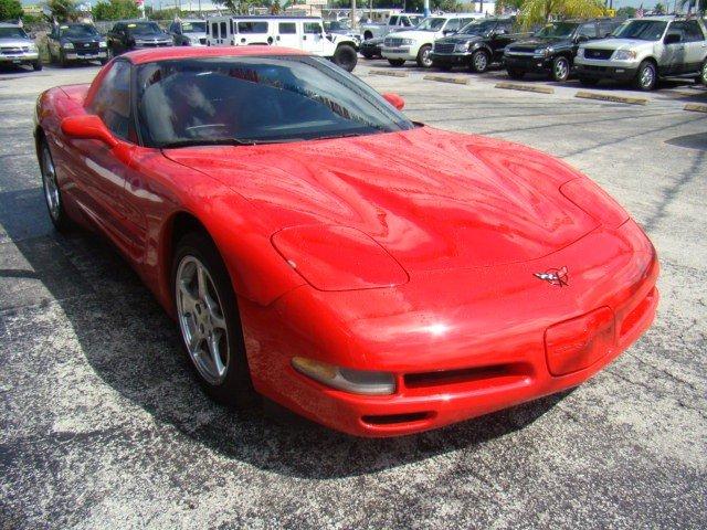 Chevrolet Corvette 2001 photo 3
