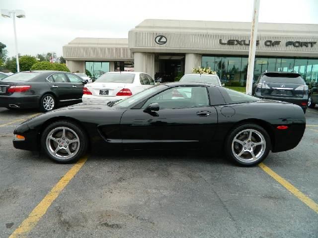 Chevrolet Corvette 2001 photo 1