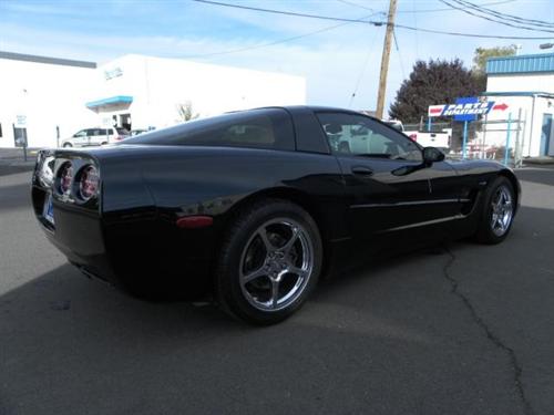 Chevrolet Corvette 2001 photo 3