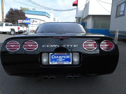 Chevrolet Corvette 2001 photo 4