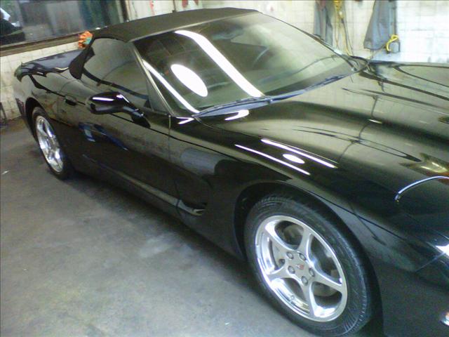 Chevrolet Corvette 2001 photo 0