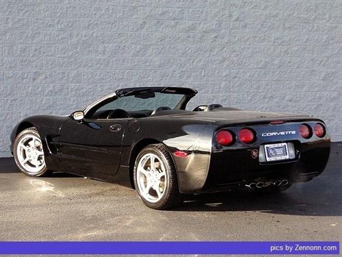 Chevrolet Corvette 2001 photo 4