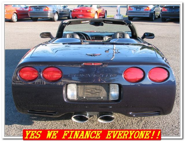 Chevrolet Corvette 2001 photo 12