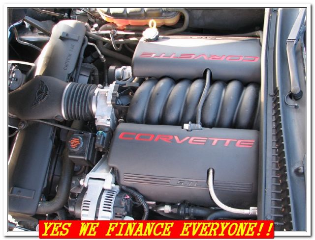 Chevrolet Corvette 2001 photo 4