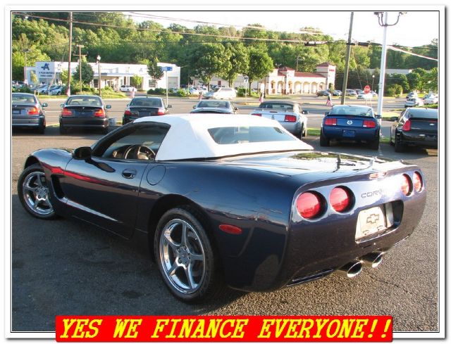 Chevrolet Corvette 2001 photo 8