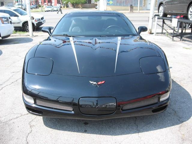 Chevrolet Corvette 2001 photo 1