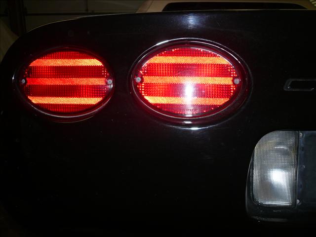 Chevrolet Corvette 2001 photo 1