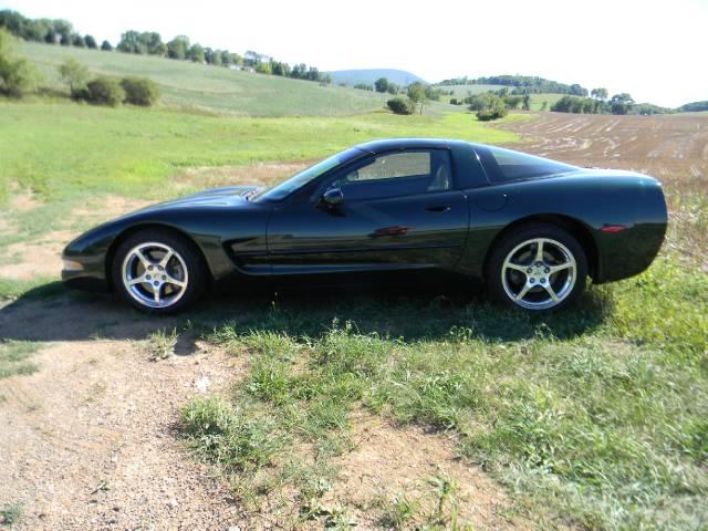 Chevrolet Corvette 2001 photo 1