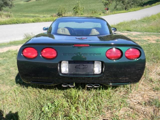 Chevrolet Corvette 2001 photo 3