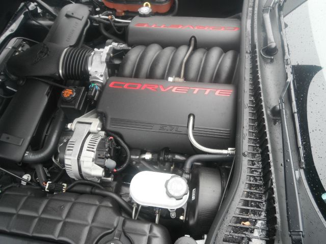 Chevrolet Corvette 2002 photo 2