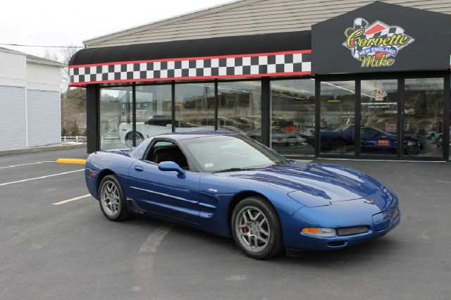 Chevrolet Corvette 2002 photo 1
