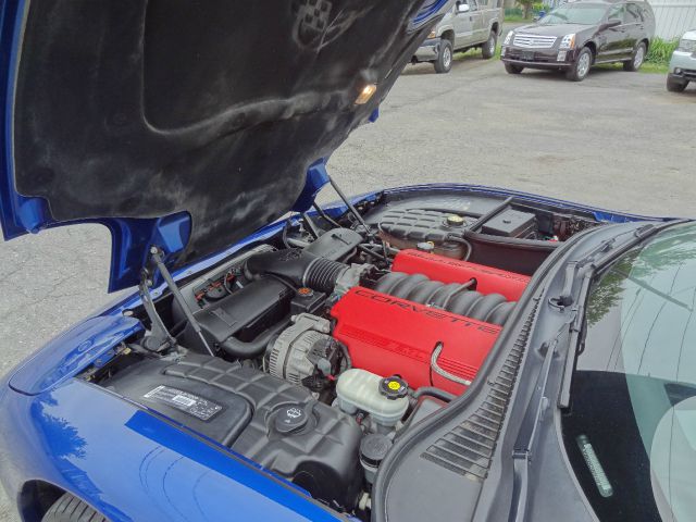 Chevrolet Corvette 2002 photo 11