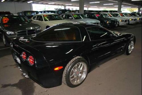 Chevrolet Corvette 2002 photo 4