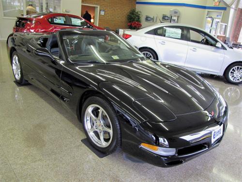 Chevrolet Corvette 2002 photo 2