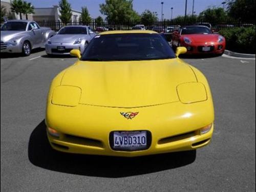 Chevrolet Corvette 2002 photo 1