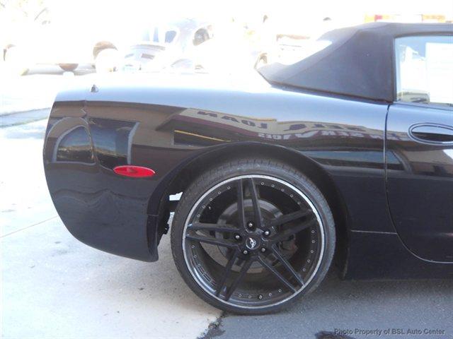 Chevrolet Corvette 2002 photo 19