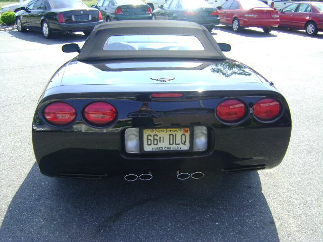 Chevrolet Corvette 2002 photo 22