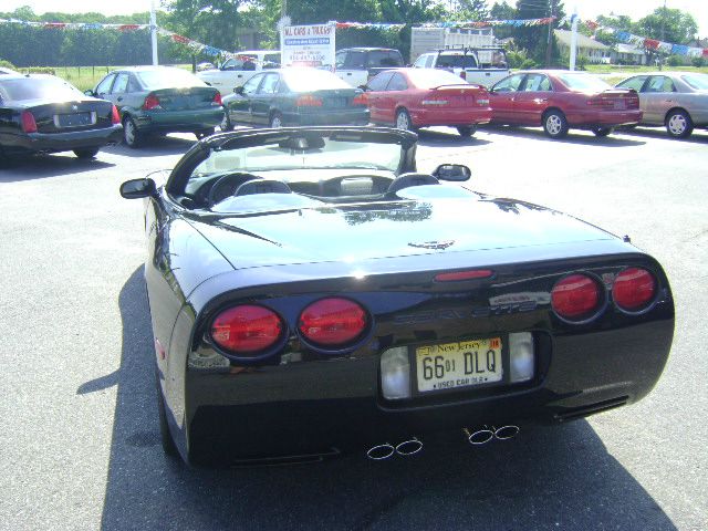 Chevrolet Corvette 2002 photo 7