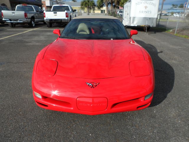 Chevrolet Corvette 2002 photo 4