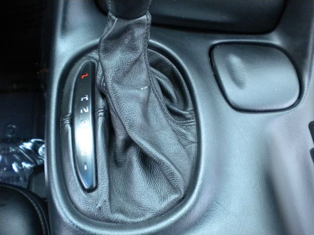 Chevrolet Corvette 2002 photo 12