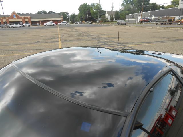 Chevrolet Corvette 2002 photo 2