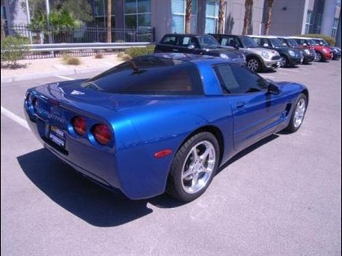 Chevrolet Corvette 2003 photo 1