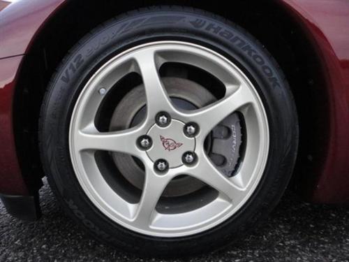 Chevrolet Corvette 2003 photo 5