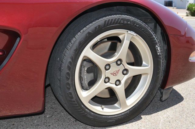 Chevrolet Corvette 2003 photo 26